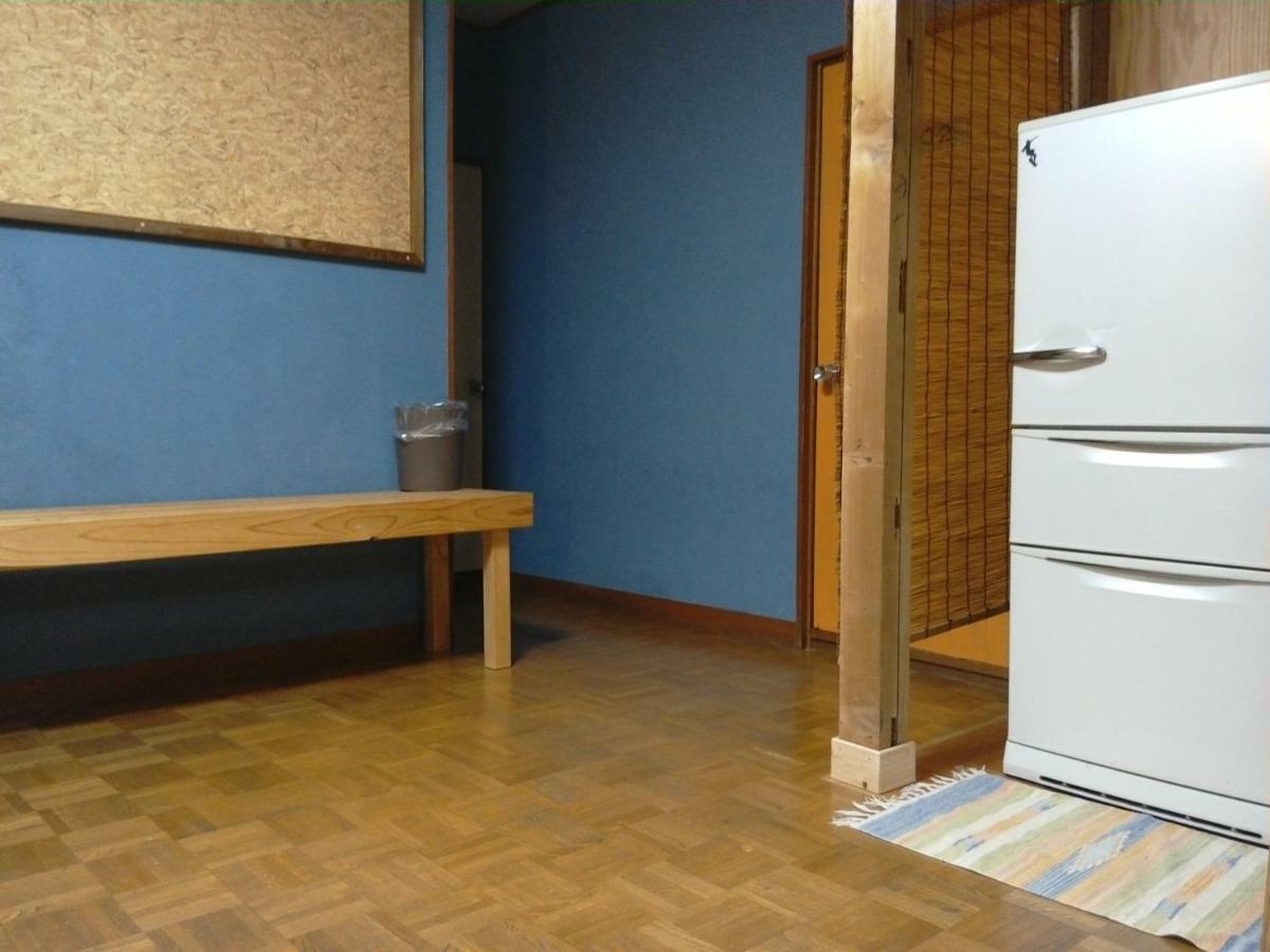 伊豆 白浜 ゲストハウス茉心 Сімода Екстер'єр фото